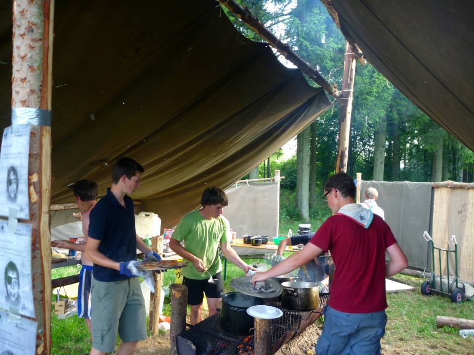 Sint-Martinus den XIIde - Kamp Curfoz JIN 2013